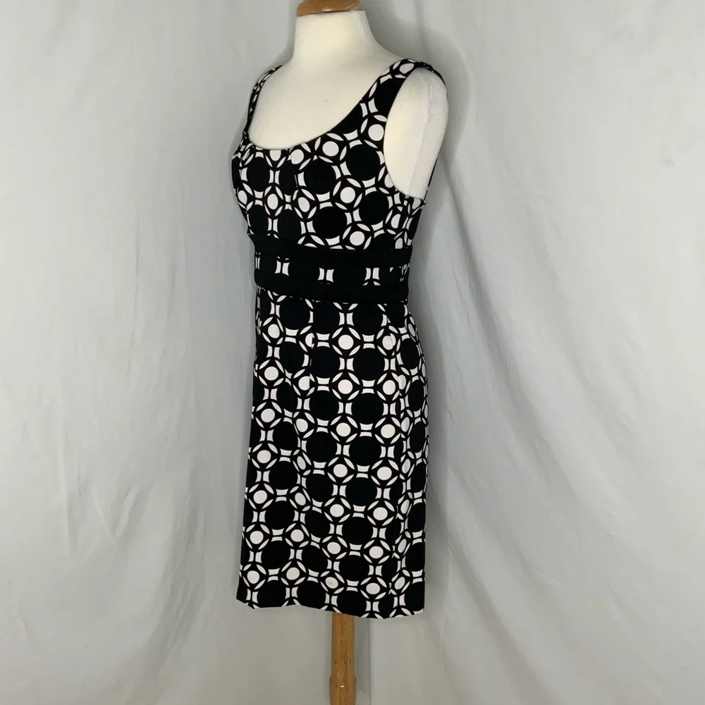Connected Black/White Print Sleeveless Dress 10 - Picture 5 of 11